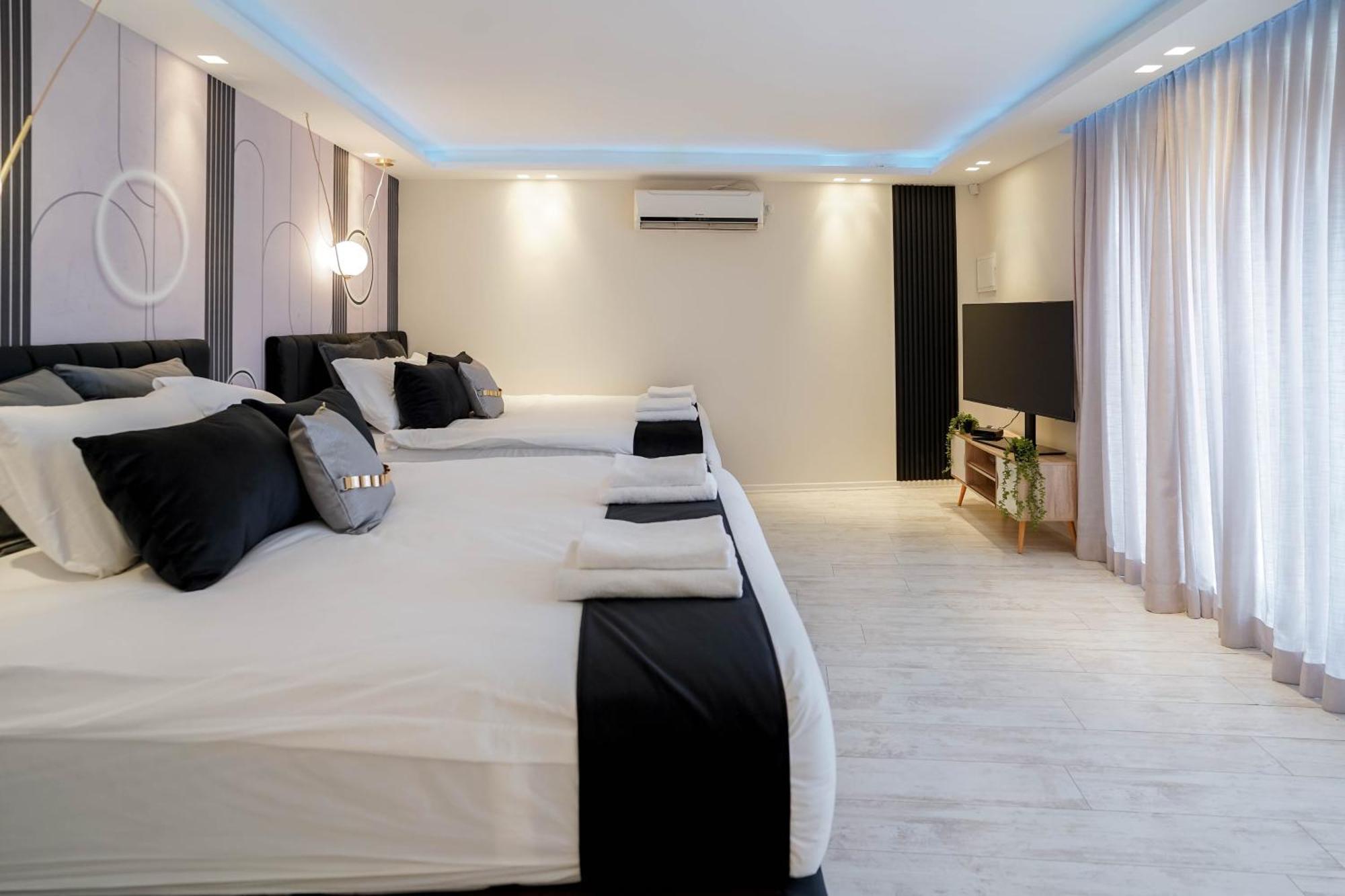 Yalarent Mountainside Duplexes With Private Pool Eilat Esterno foto
